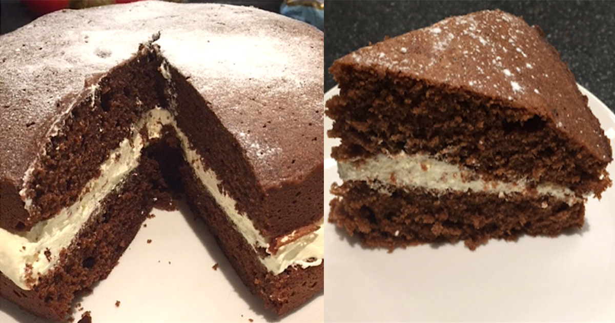 🍰 Chocolate Sandwich Cake with Whipped Cream Filling 😋 🌺 Lynn Blog